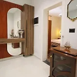 Deluxe * Saranda